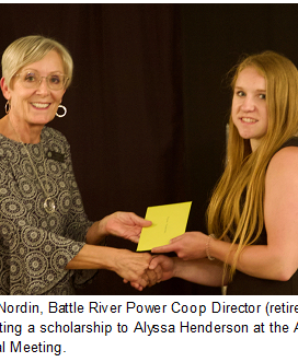 Claire Nordin presents scholarship to Alyssa Henderson